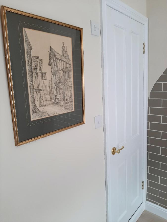 Salisbury Guest House - Free Parking York Exterior foto
